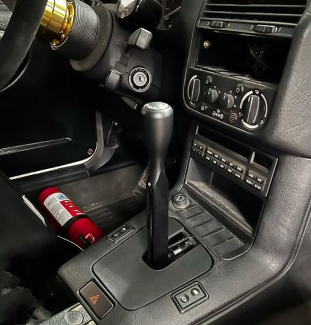 SHORT SHIFT BMW