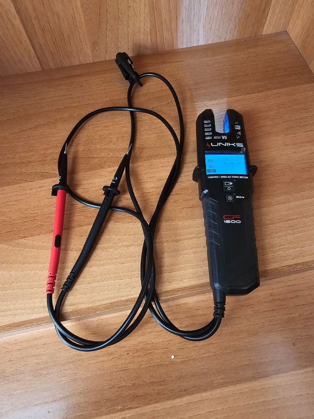 Uniks CF1500 1500VDC/200A AC Fork Meter