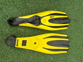 Aletas Avanti Mares superchannel amarillas 44/45