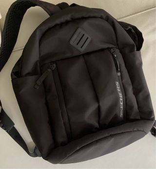 Mochila Skechers Negra Nueva