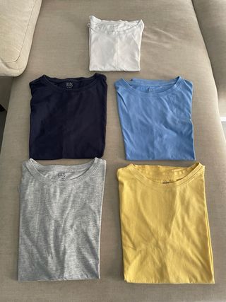 Lote 5 Camisetas Algodón Niño
172 cms (15-16 años)