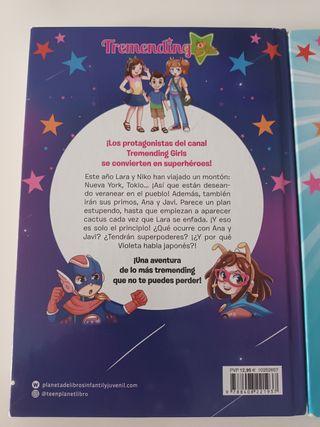 2 libros de Tremending girls. Wonder Lara