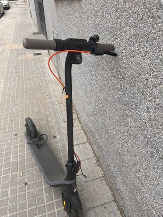 Patinete eléctrico Negro