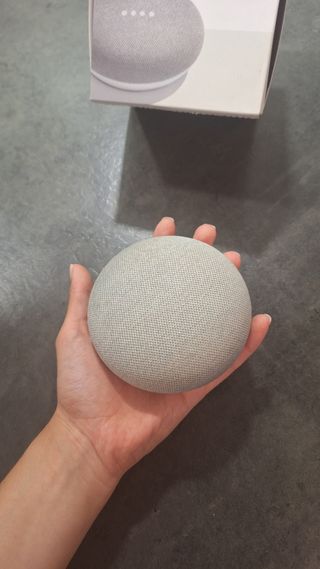 Google Home Mini