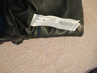 Bolso acolchado negro Stradivarius