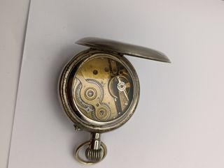 Reloj de bolsillo antiguo