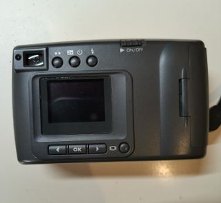 Macchina fotografica vintage HP Photosmart 120