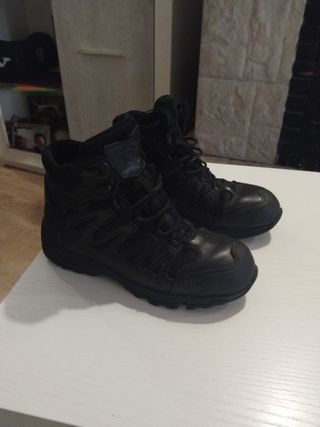 Botas Tácticas Pentagon Negras