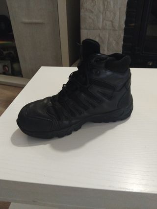 Botas Tácticas Pentagon Negras