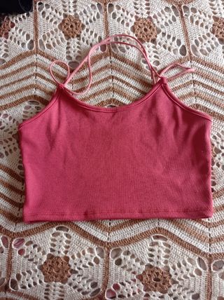 Top rosa de tirantes cruzados