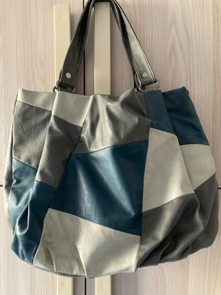Borsa a tracolla patchwork blu e grigio