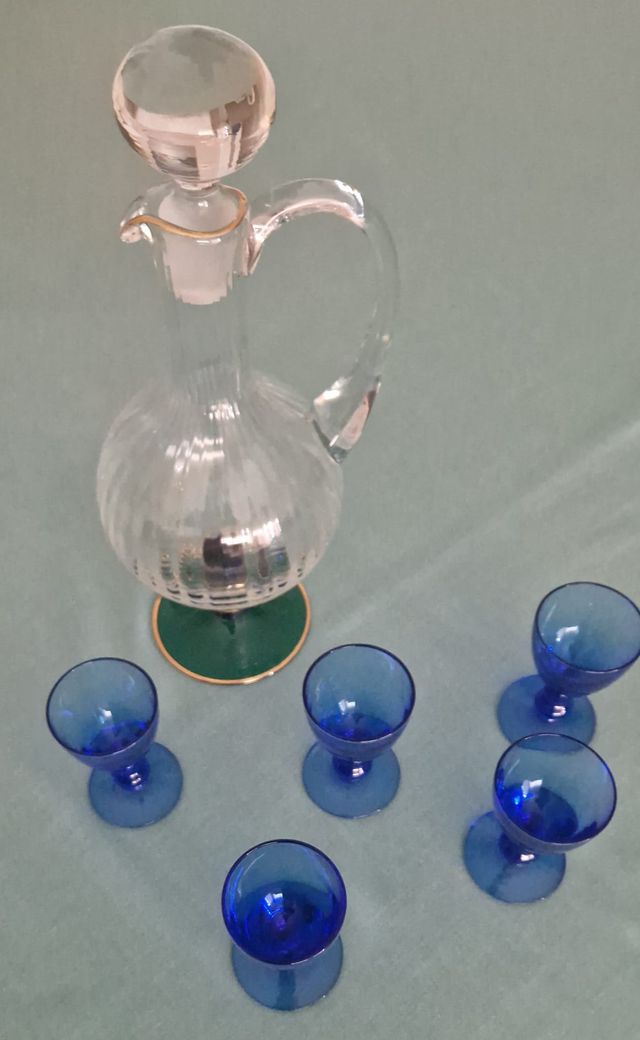 Juego Licorera y Vasos de Cristal Azul de Murano.