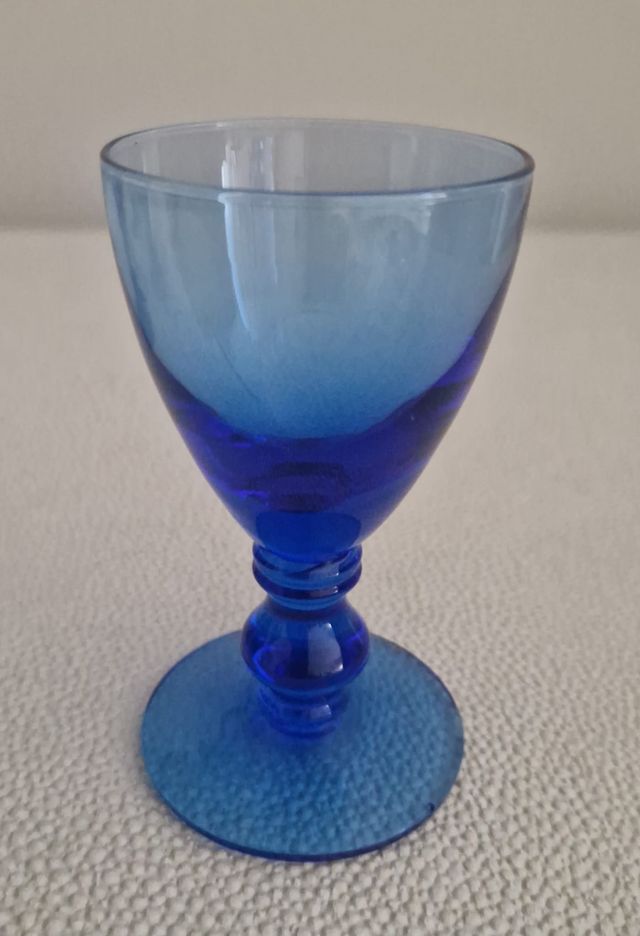 Juego Licorera y Vasos de Cristal Azul de Murano.