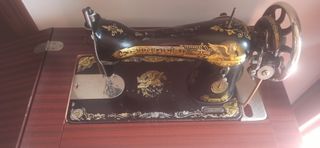Máquina de Coser Singer Antigua