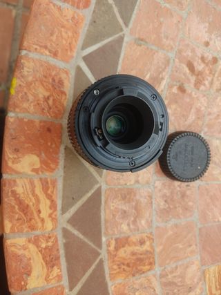 Objetivo Nikon AF NIKKOR