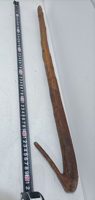 ANTIGUO PALO o VARA de OLIVO