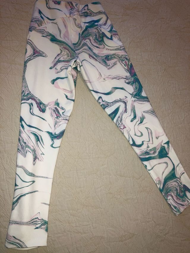 Mallas Zara niña estampado mármol