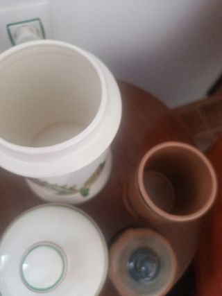 Botes de farmacia vintage decorados