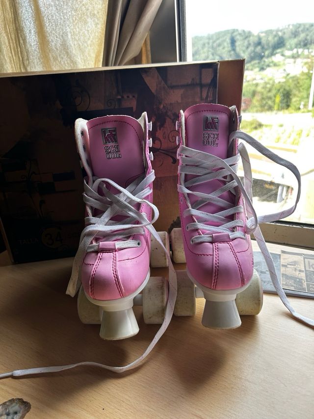 Patines de 4 ruedas rosas