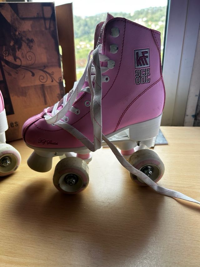 Patines de 4 ruedas rosas
