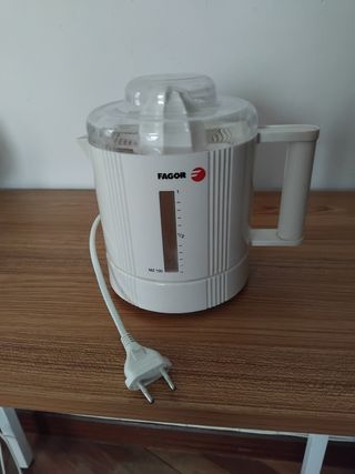 Exprimidor Fagor MZ 100