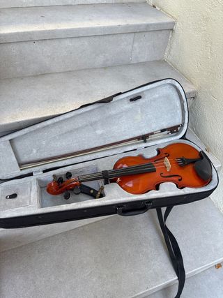 Violín 3/4 con funda y arco
