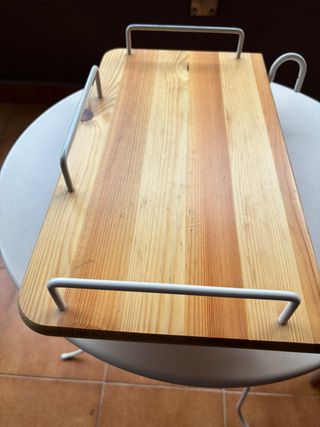 Mesa auxiliar para cama o litera