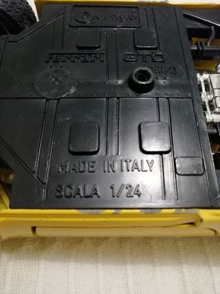 Coches de juguete variados