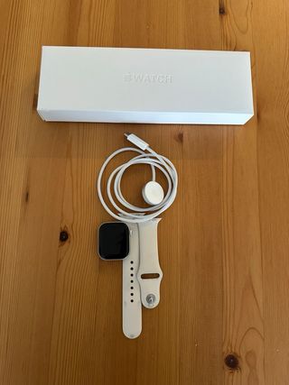 Apple Watch Series 10 GPS 42mm Plata