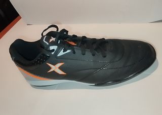 Botas fútbol Kinetix multitaco Talla 41