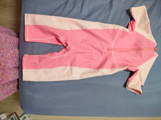 Traje neopreno niña talla 3-5