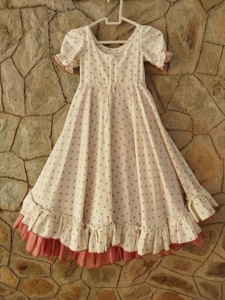 Traje de flamenca blanco y rosa niña