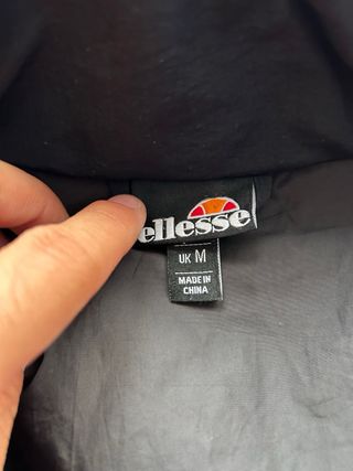Abrigo Puffer Ellesse Negro Talla M