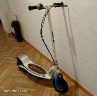 Patinete Eléctrico Razor E300