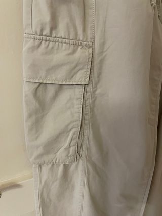 Pantalones cargo H&M beige