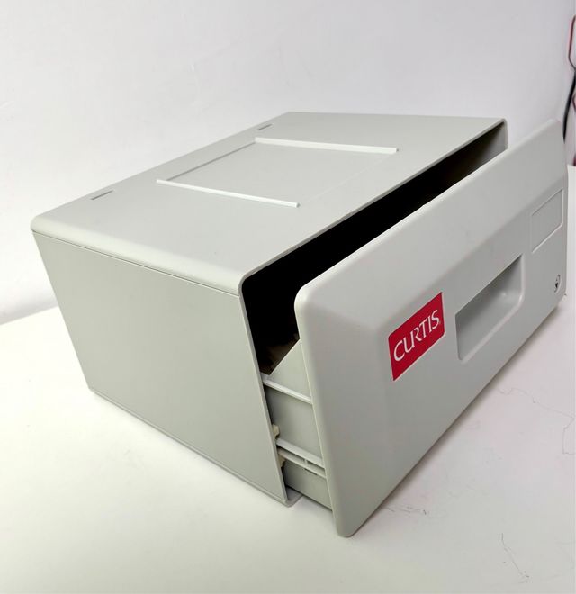 Archivador multimedia - Caja con llave