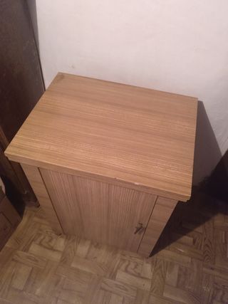 Máquina de coser Singer antigua