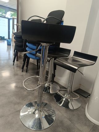 5 Taburetes Altos Negros