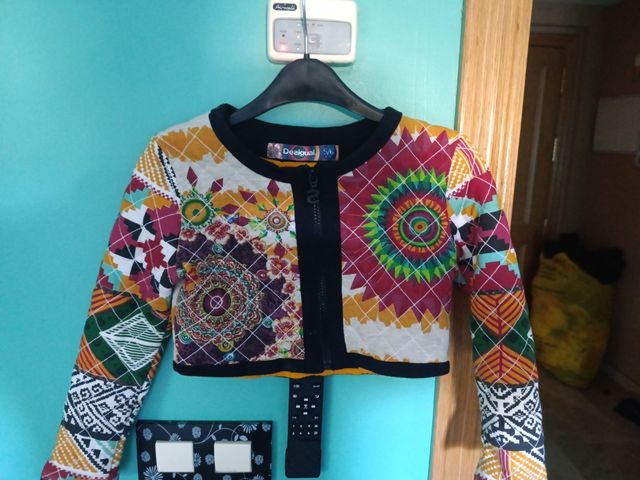 Chaqueta Desigual Multicolor Talla S.  Talla 5/6 a