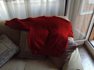 Jersey de lana rojo, oversize