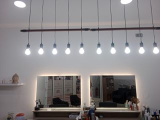 Mobiliario Peluquería Wella