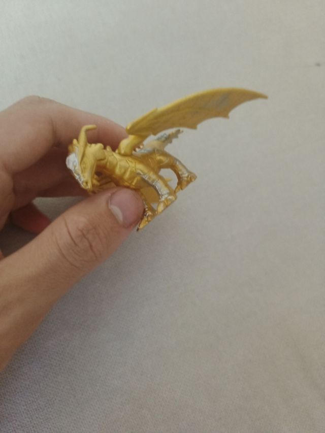 Lote de 6 figuras gormity