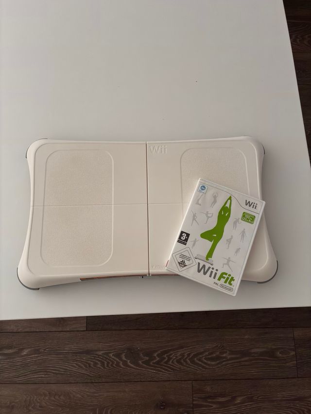 Wii Fit + Wii Fit Plus + Tabla Blanca