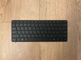 Teclado Microsoft Designer Compact Negro
