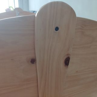 Cuna balancín de madera vintage