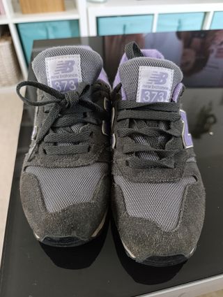 New Balance 373 Talla 36 Gris/Morado