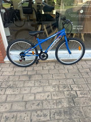Bicicleta azul BREEAKER