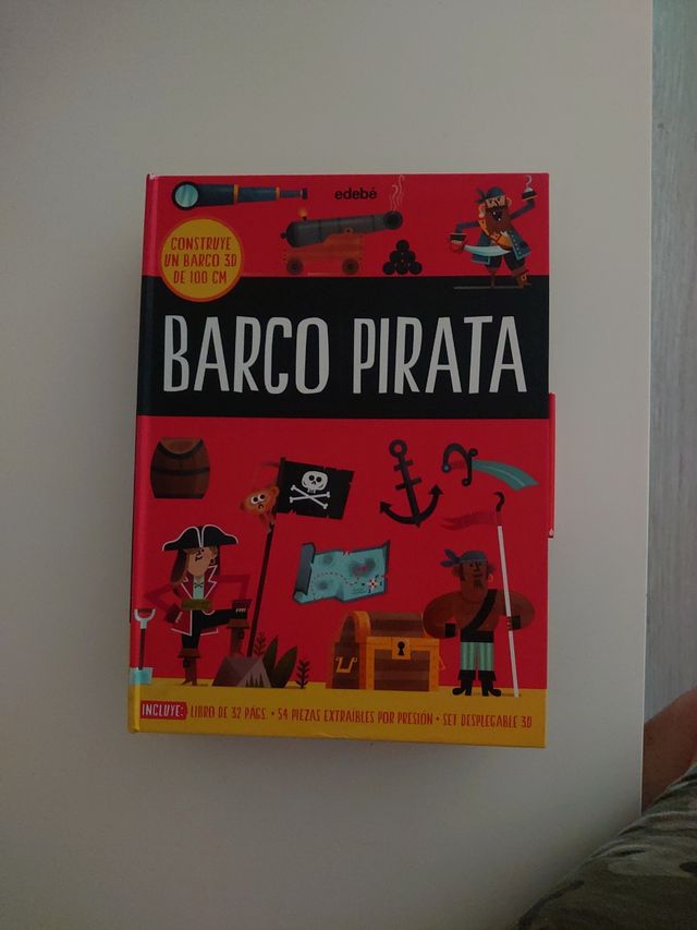 Barco pirata libro 3D,  100 cm
