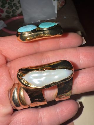 Brazalete Perla Barroca y Amazonita Natural 18k