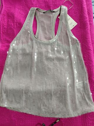 Top lentejuelas Zara plateado